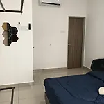 Double D Homestay